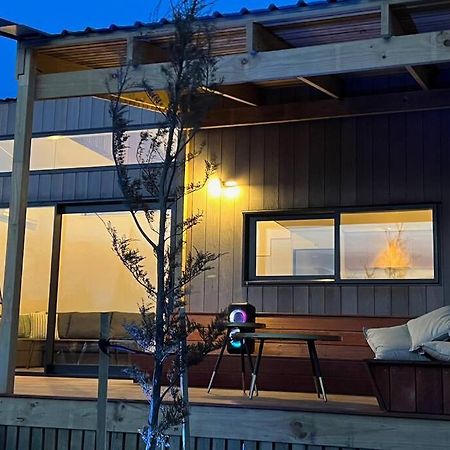 Alpine Chalet - Views, Fire-Pit, Central, Cosy 瓦纳卡 外观 照片