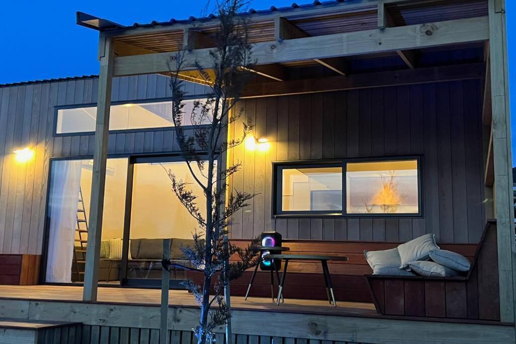 Alpine Chalet - Views, Fire-Pit, Central, Cosy 瓦纳卡 外观 照片